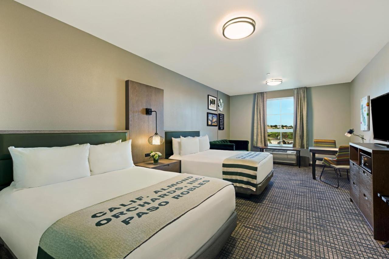 Oxford Suites Paso Robles Exteriör bild