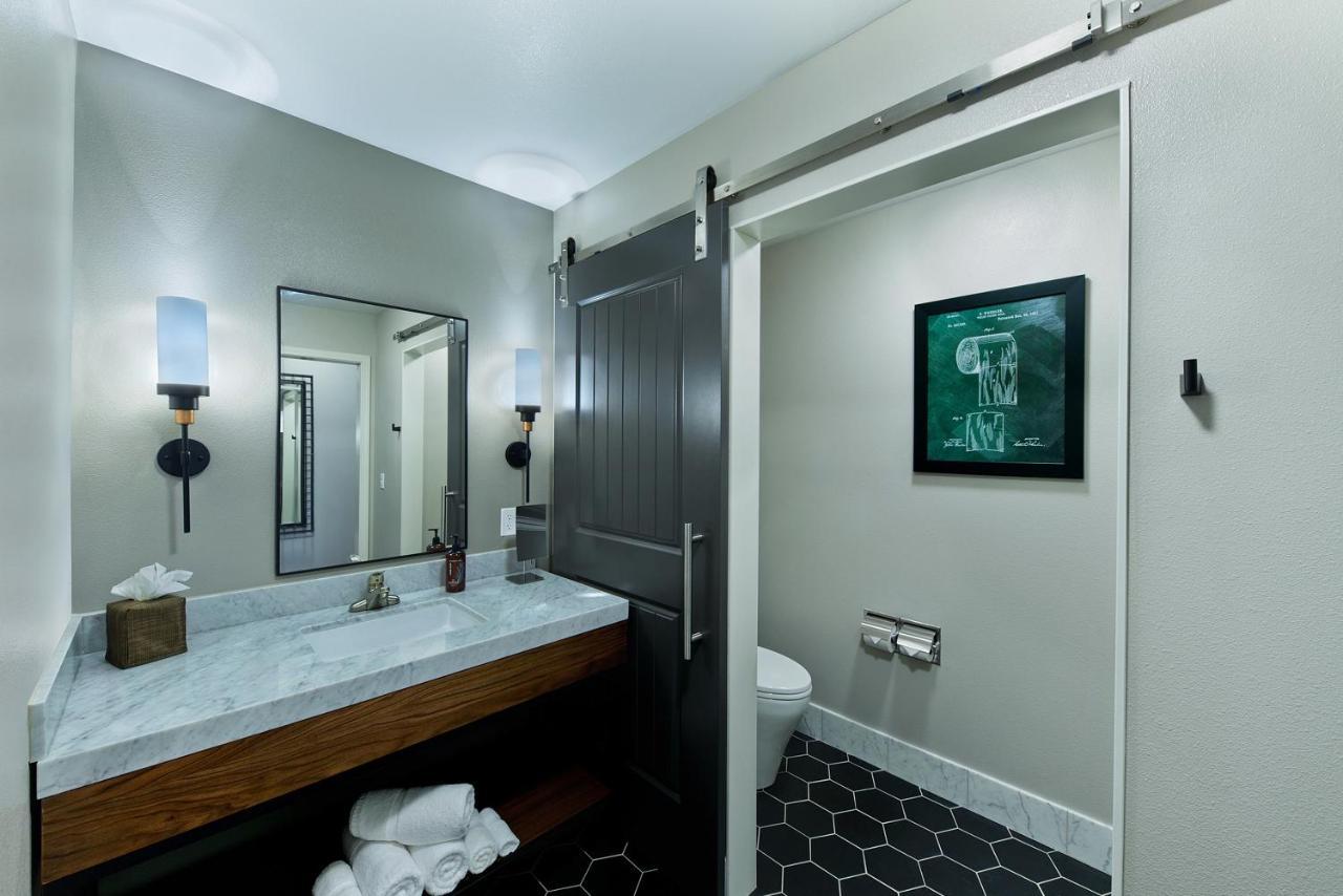 Oxford Suites Paso Robles Exteriör bild
