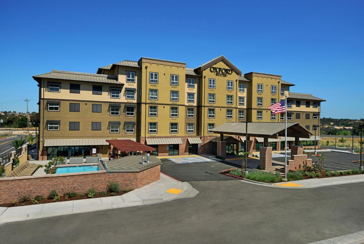 Oxford Suites Paso Robles Exteriör bild